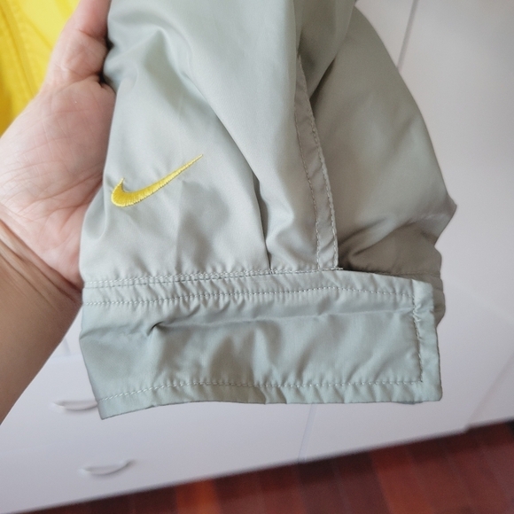 Nike Vintage Yellow and Gray Windbreaker Jacket - Picture 6 of 13